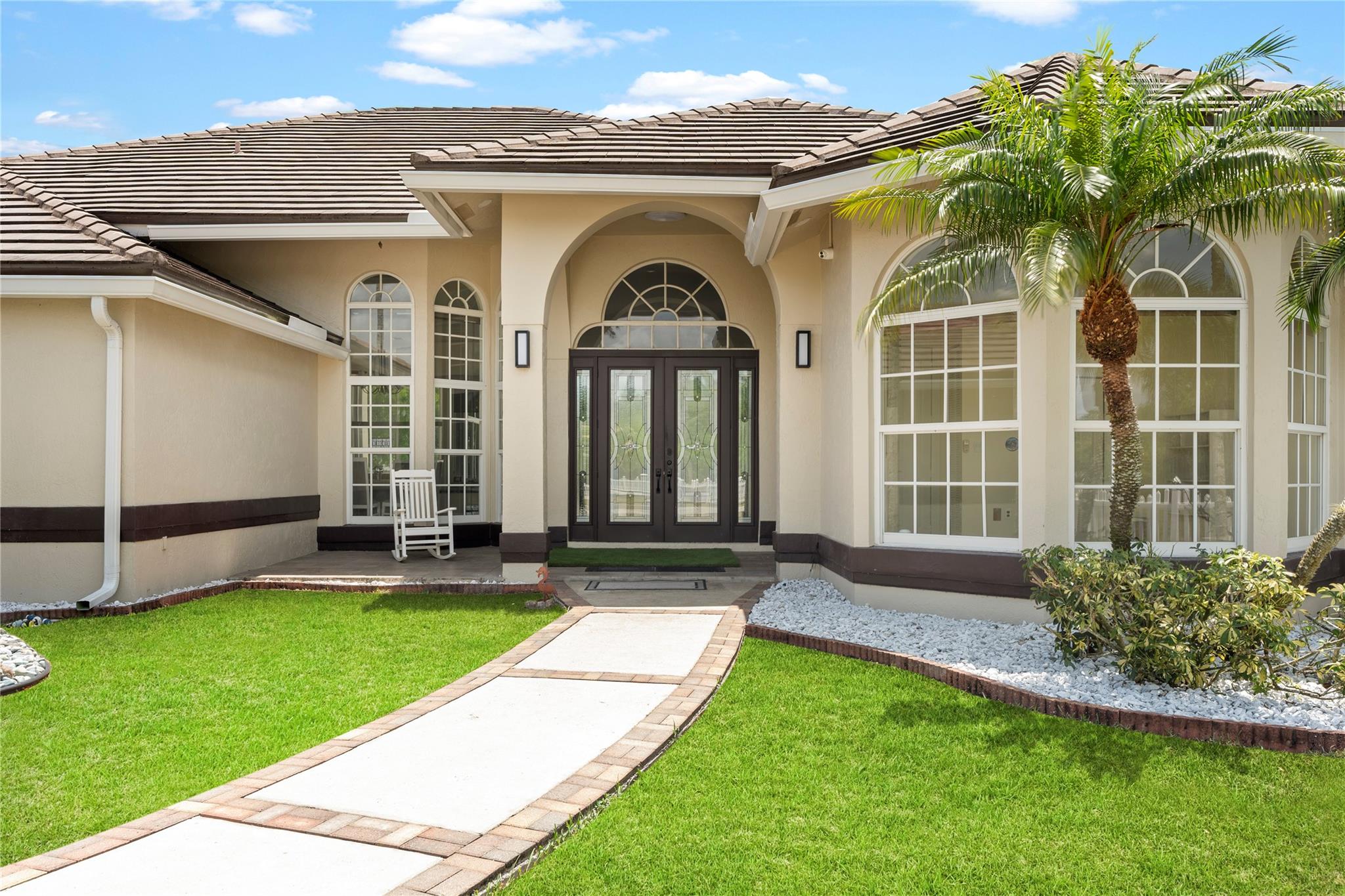 FLAMINGO GROVES - Residential