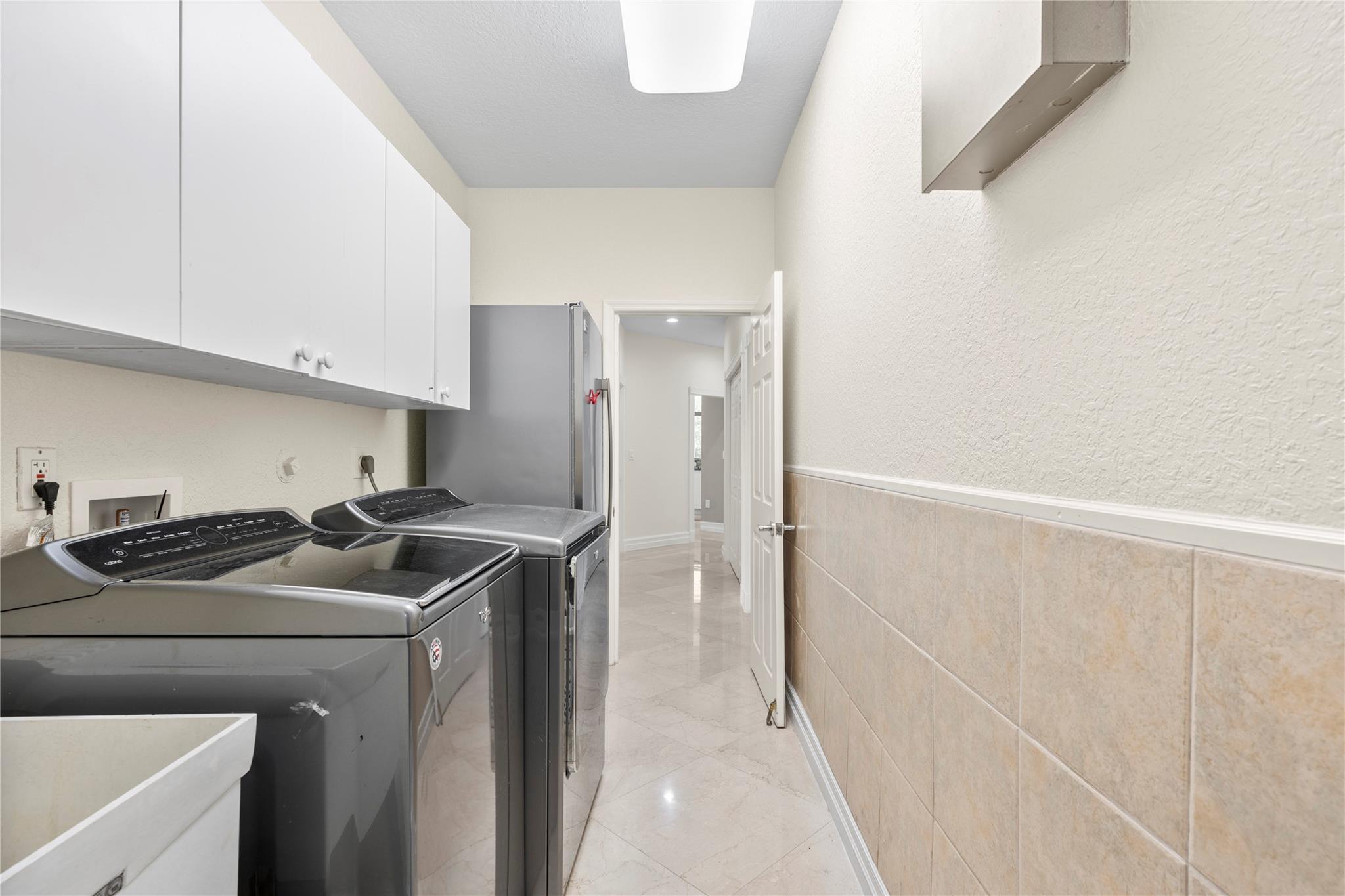 FLAMINGO GROVES - Residential