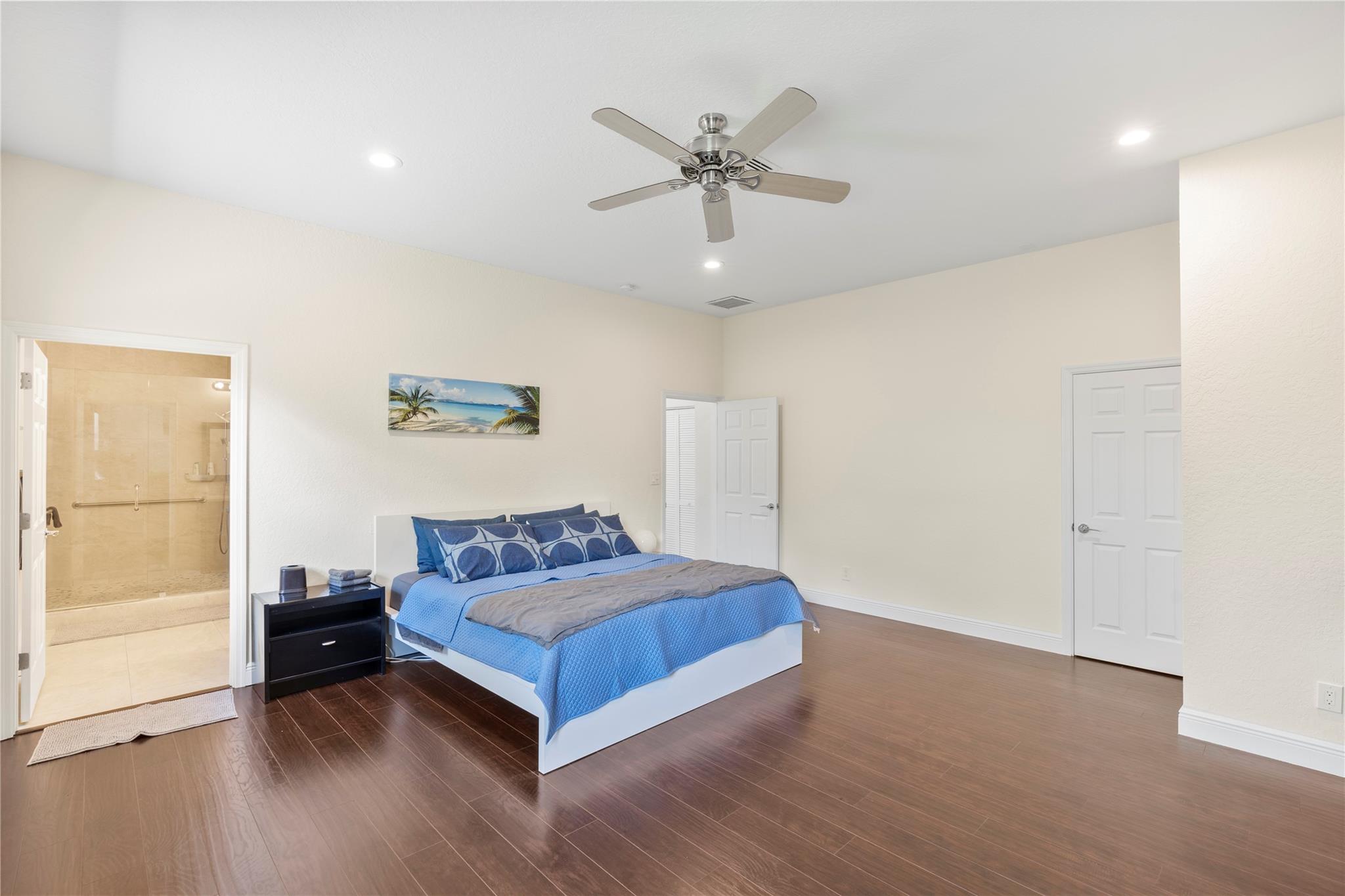 FLAMINGO GROVES - Residential