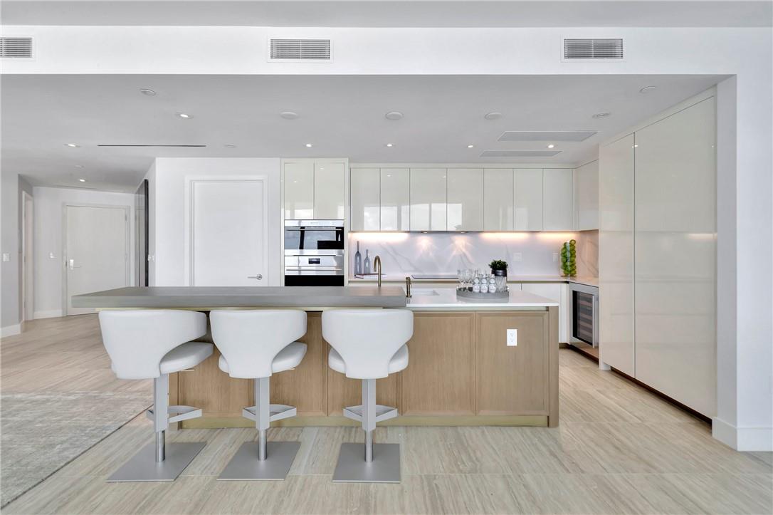 Four Seasons - Residential