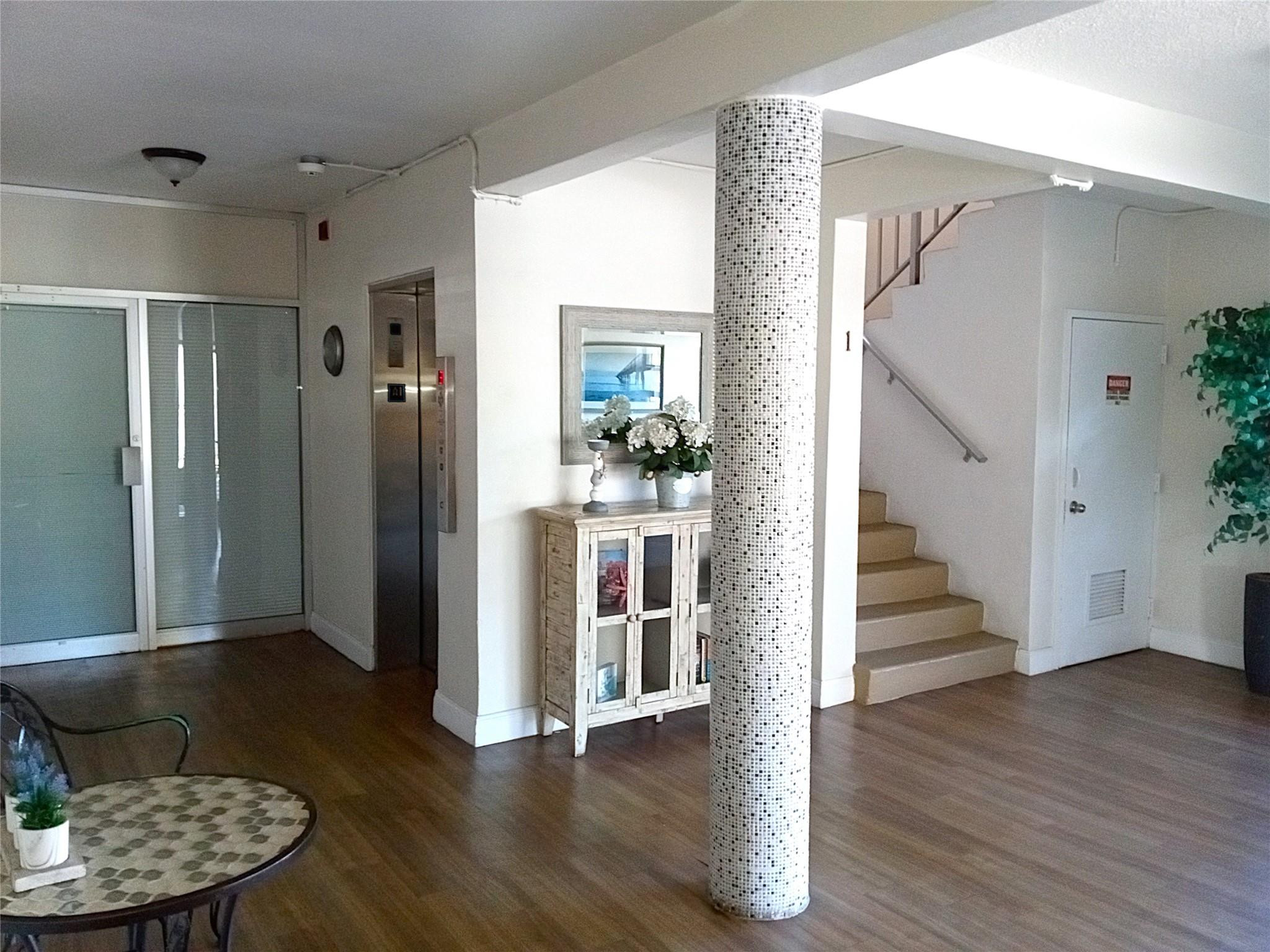 Fillmore Condo - Residential