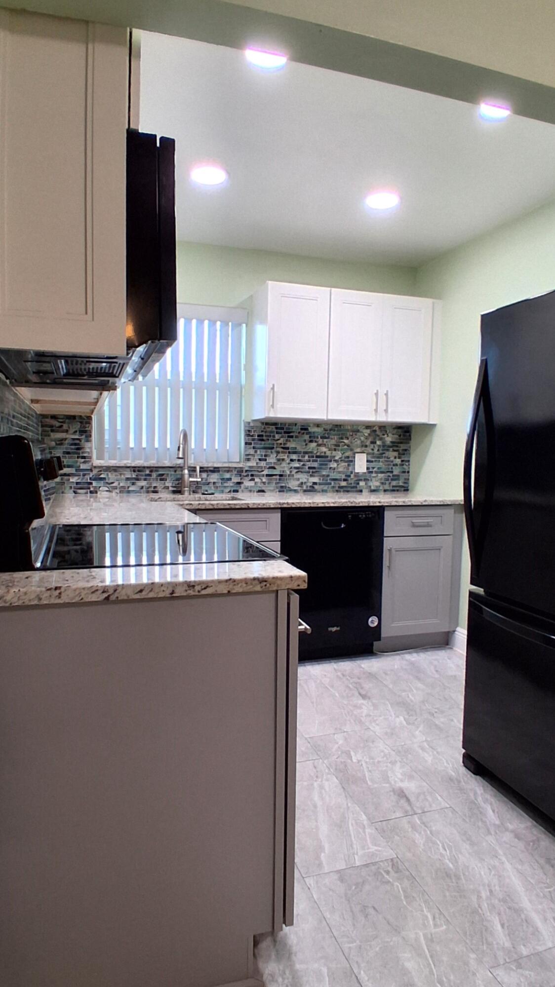 Fillmore Condo - Residential