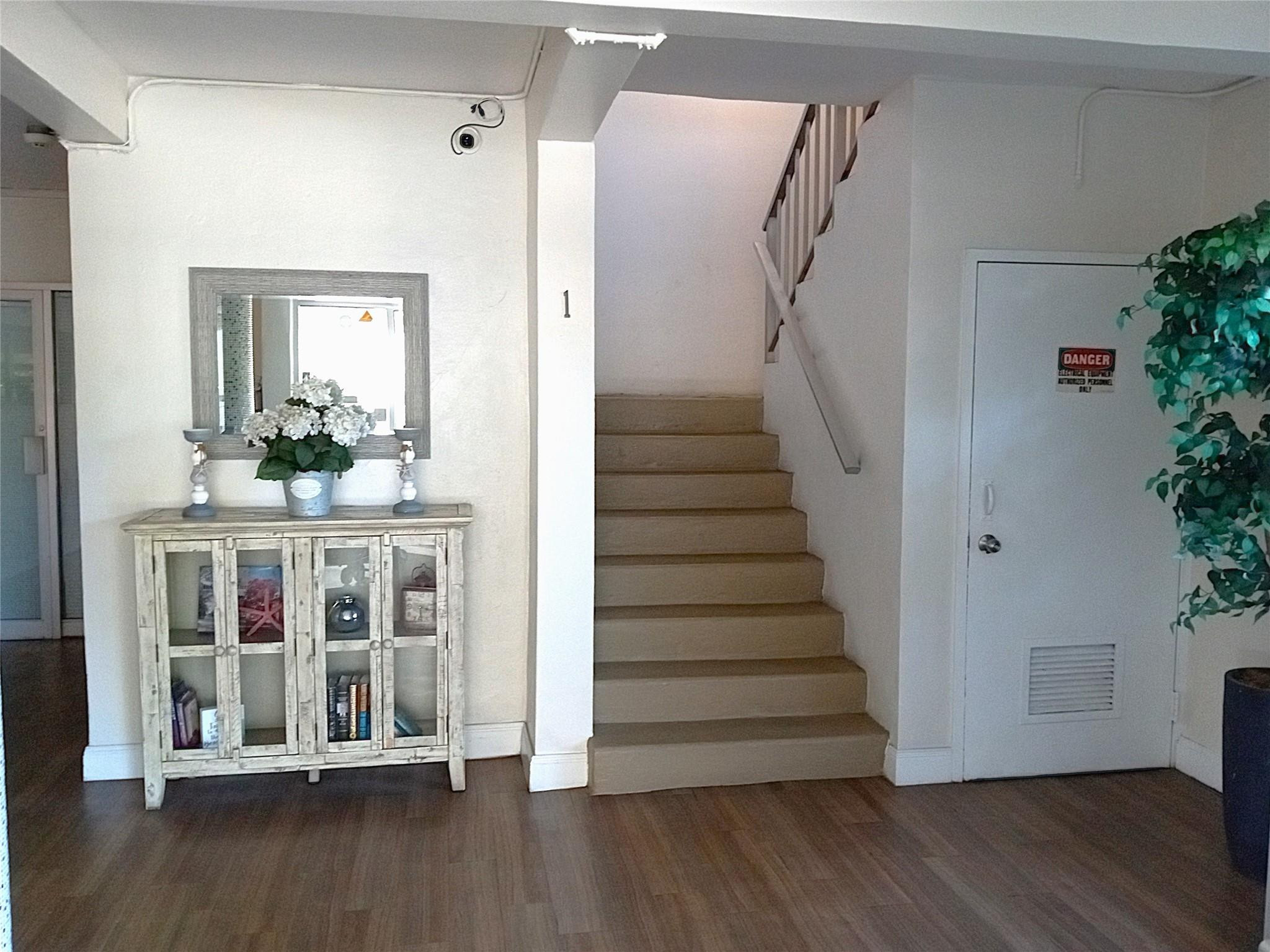 Fillmore Condo - Residential