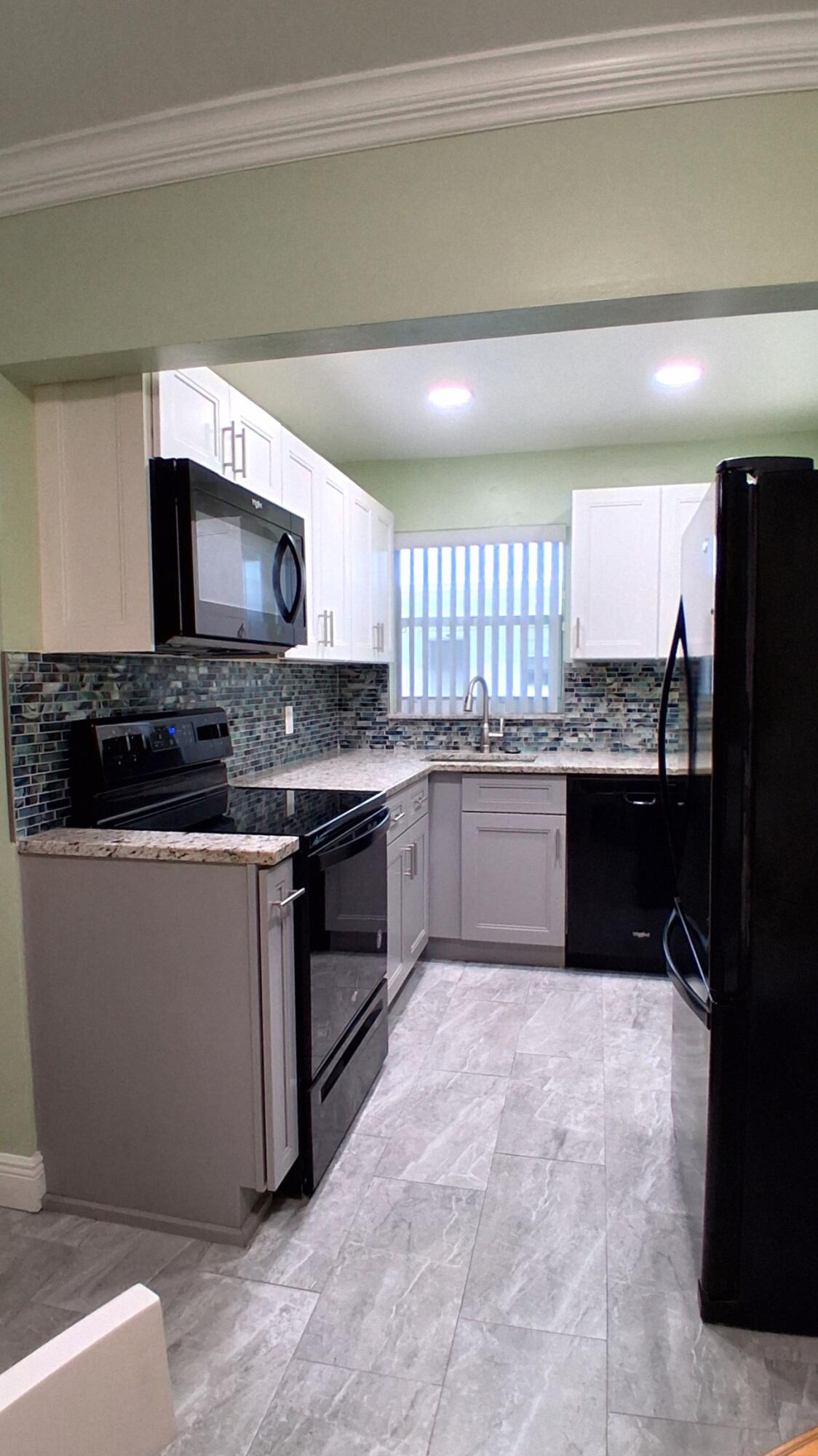 Fillmore Condo - Residential