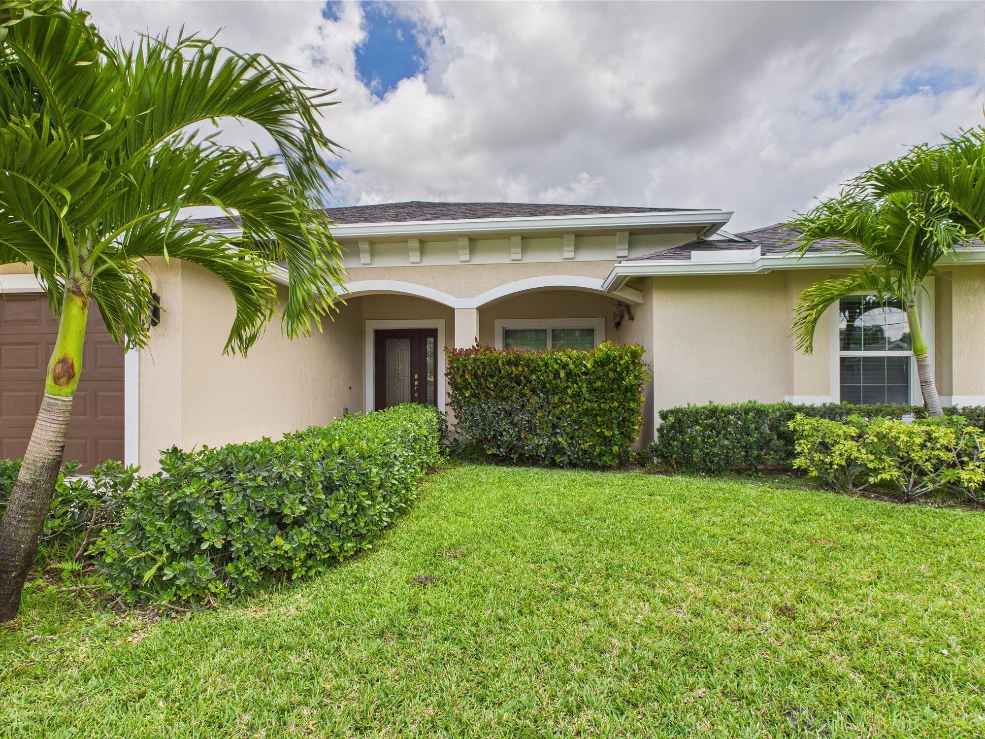 PORT ST LUCIE SECTION 44 - Residential