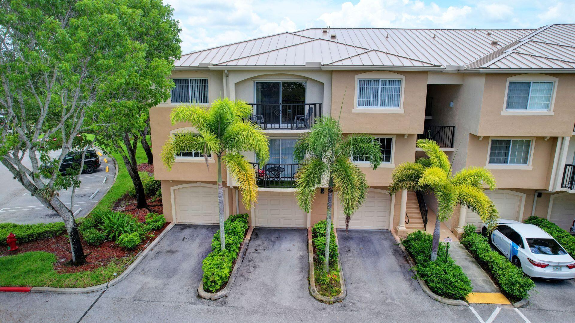 GRAND VIEW AT CRESTWOOD CONDO - Residential Lease