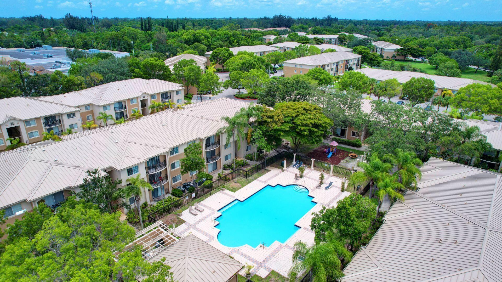 GRAND VIEW AT CRESTWOOD CONDO - Residential Lease