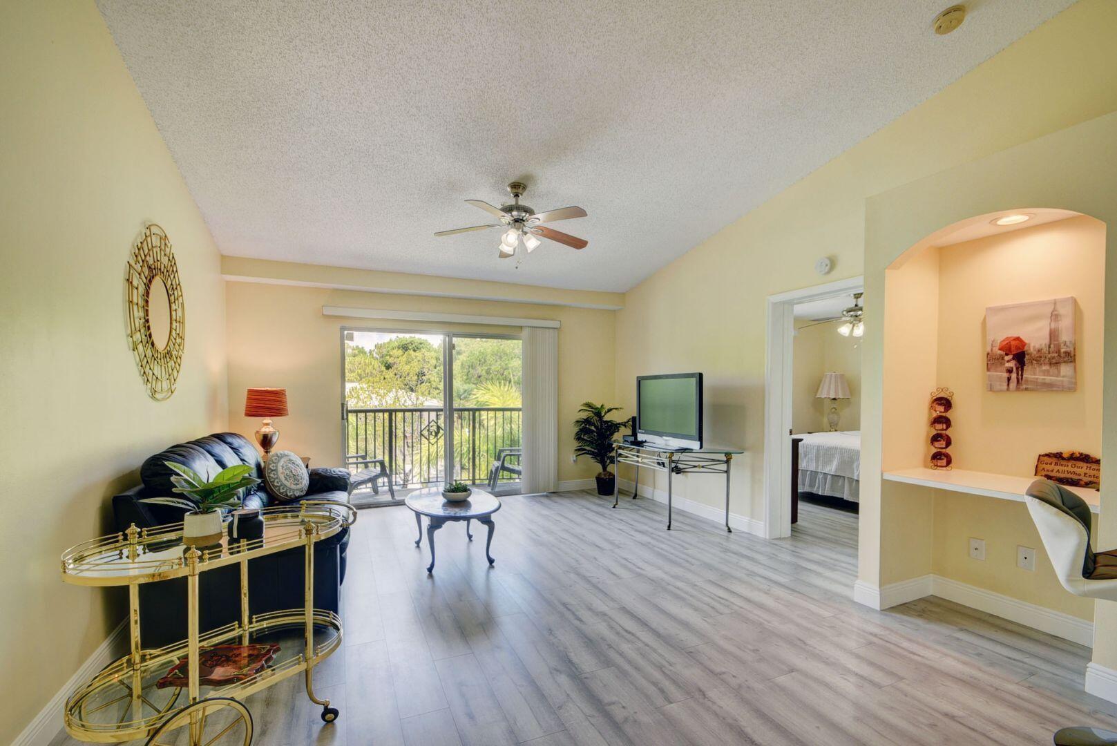 GRAND VIEW AT CRESTWOOD CONDO - Residential Lease
