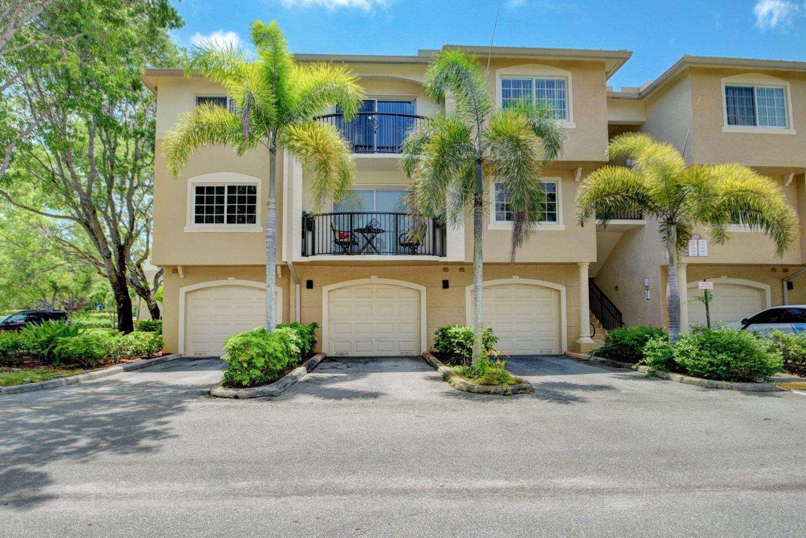 GRAND VIEW AT CRESTWOOD CONDO - Residential Lease