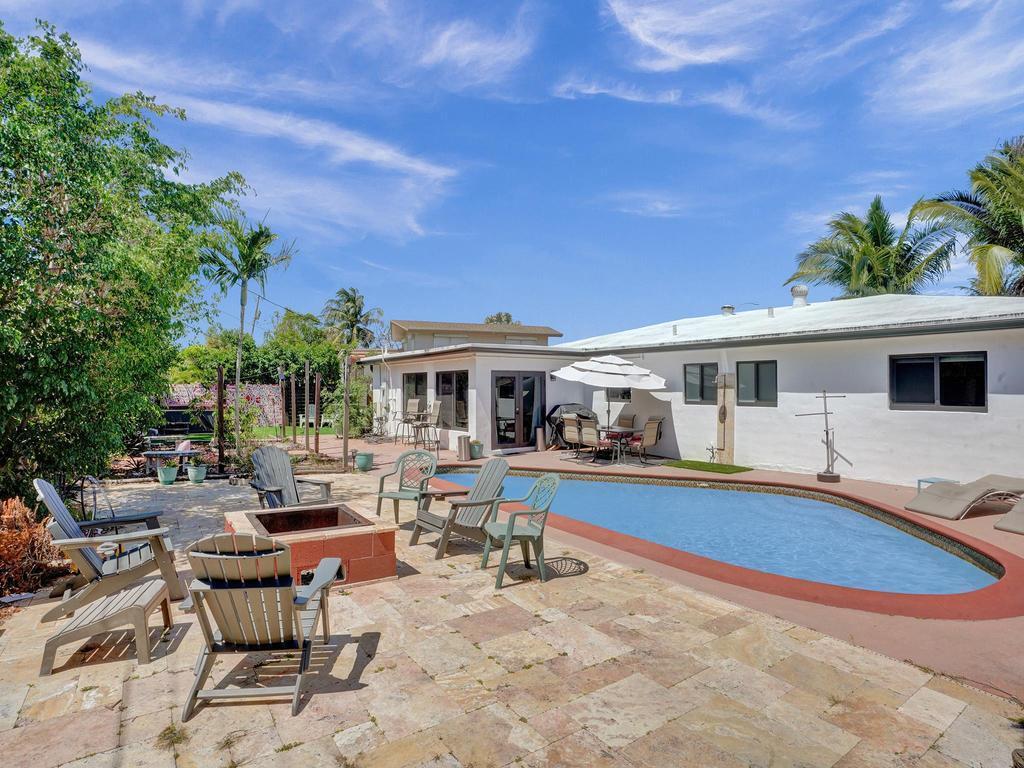 WINFIELD PARK UNIT 1 - Residential Lease