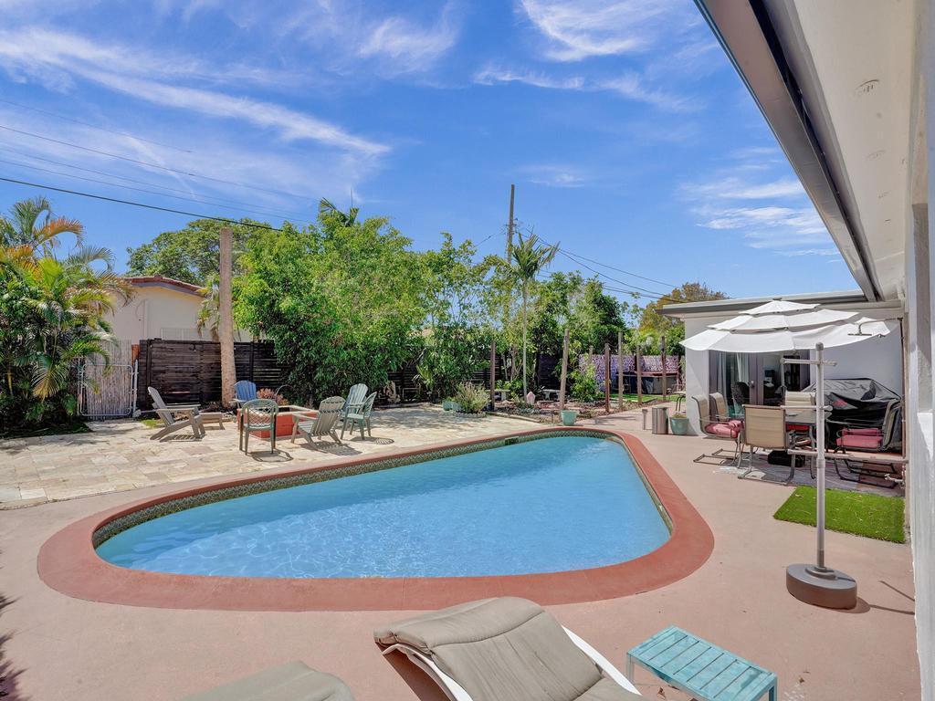 WINFIELD PARK UNIT 1 - Residential Lease