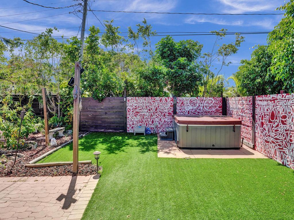 WINFIELD PARK UNIT 1 - Residential Lease