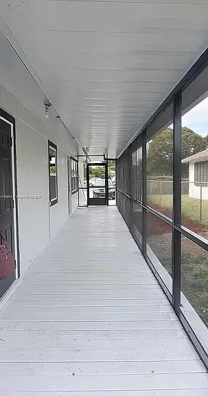 DELRAY BCH RESUB BLK 17 IN - Residential Lease