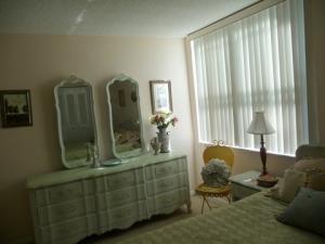 LAVERS DELRAY RACQUET CLUB CONDO - Residential
