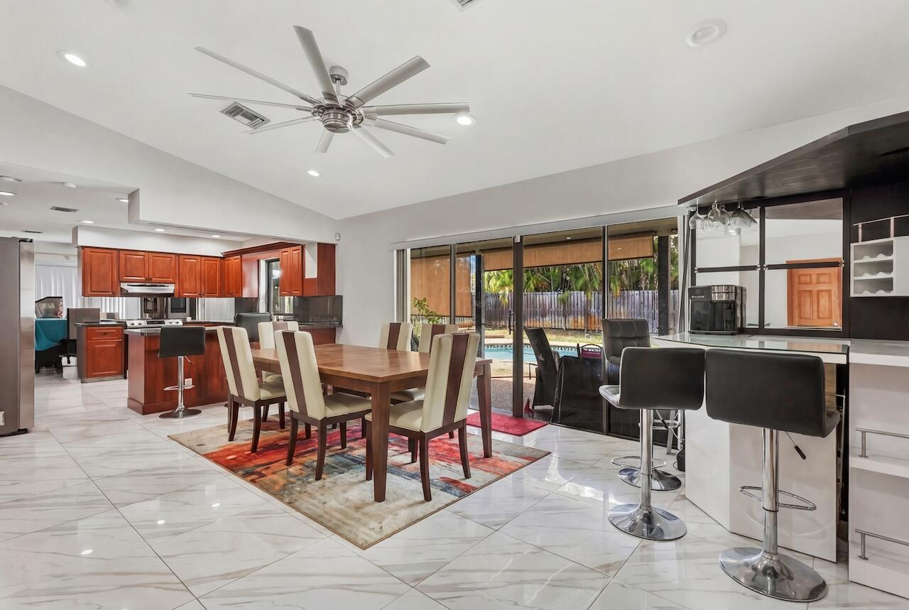 CYPRESS RUN - Residential