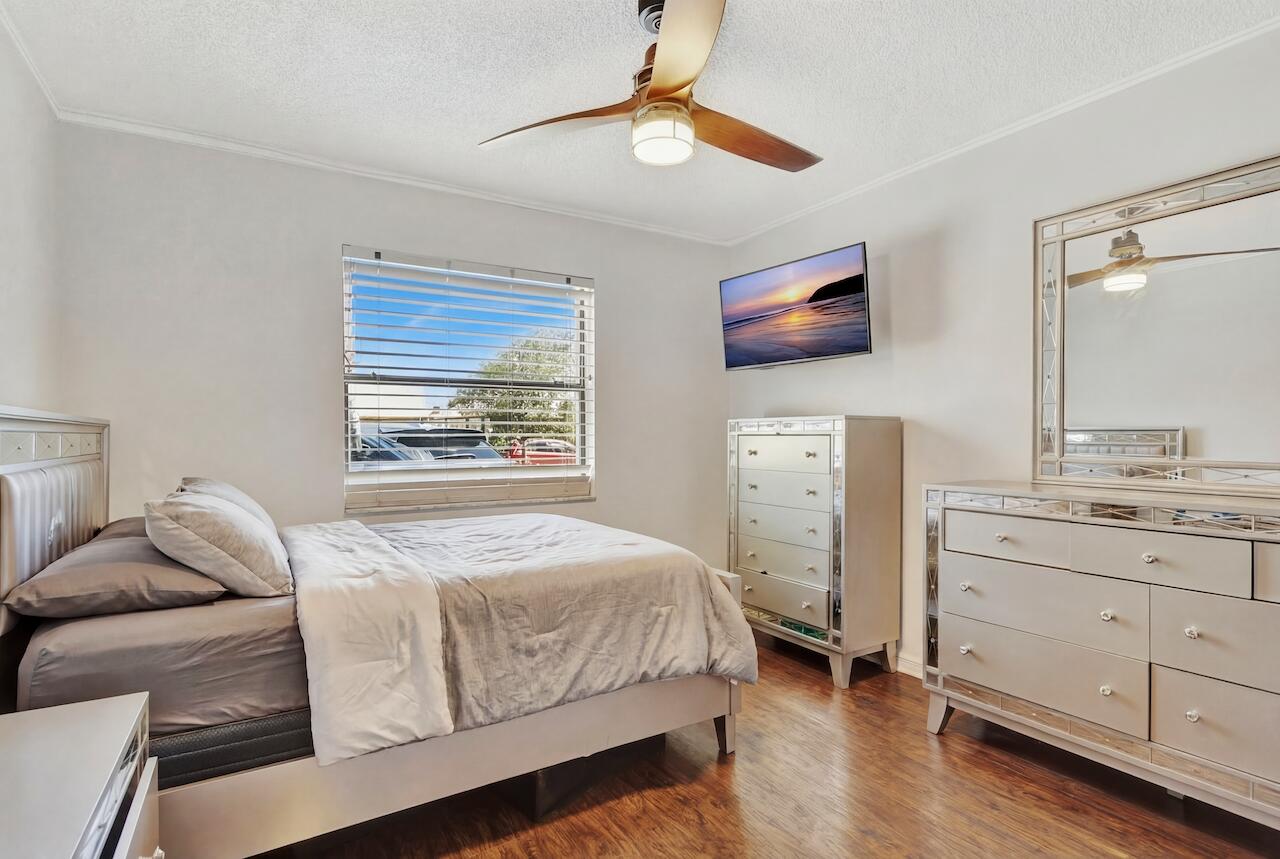 CYPRESS RUN - Residential