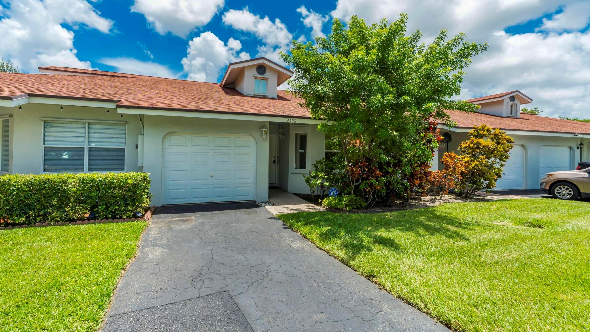 6796 N Pine Island Rd 6796
