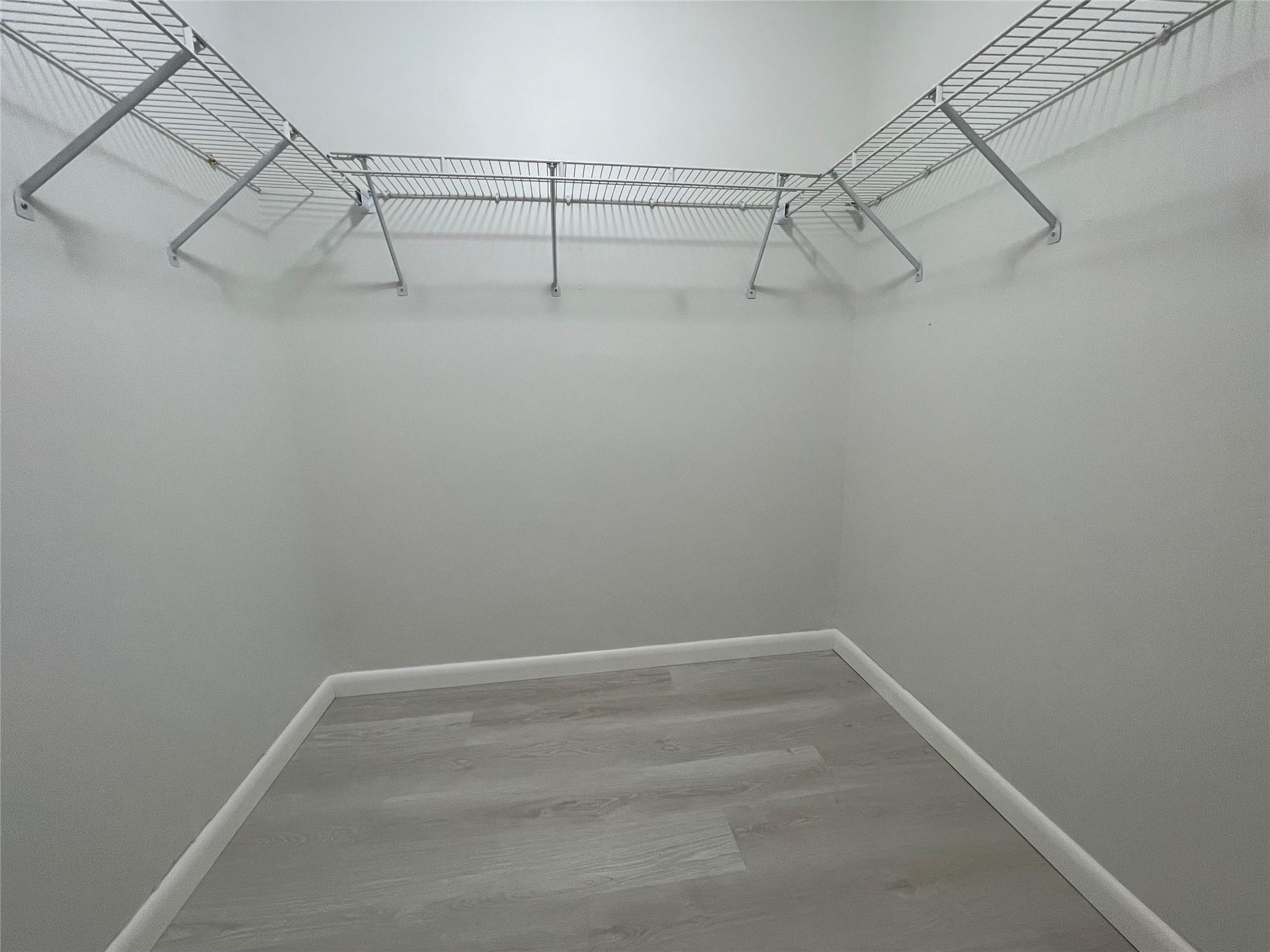 Woodland Lakes - Residential