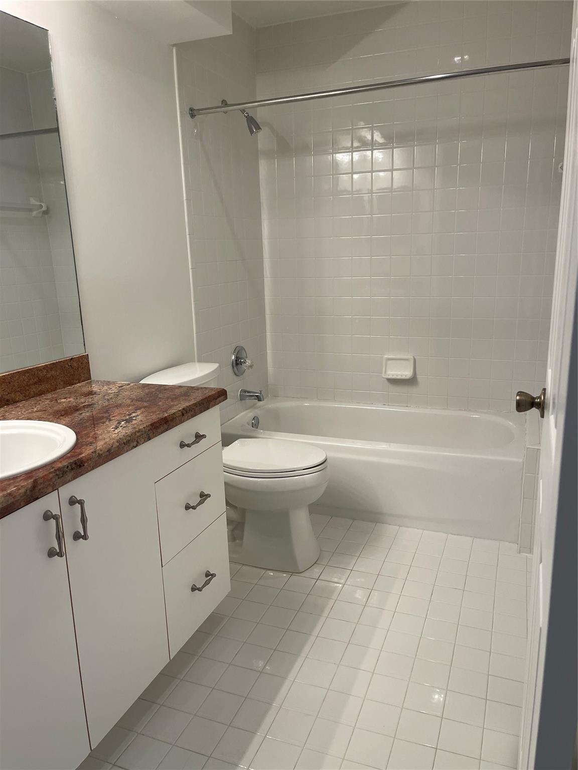 Woodland Lakes - Residential