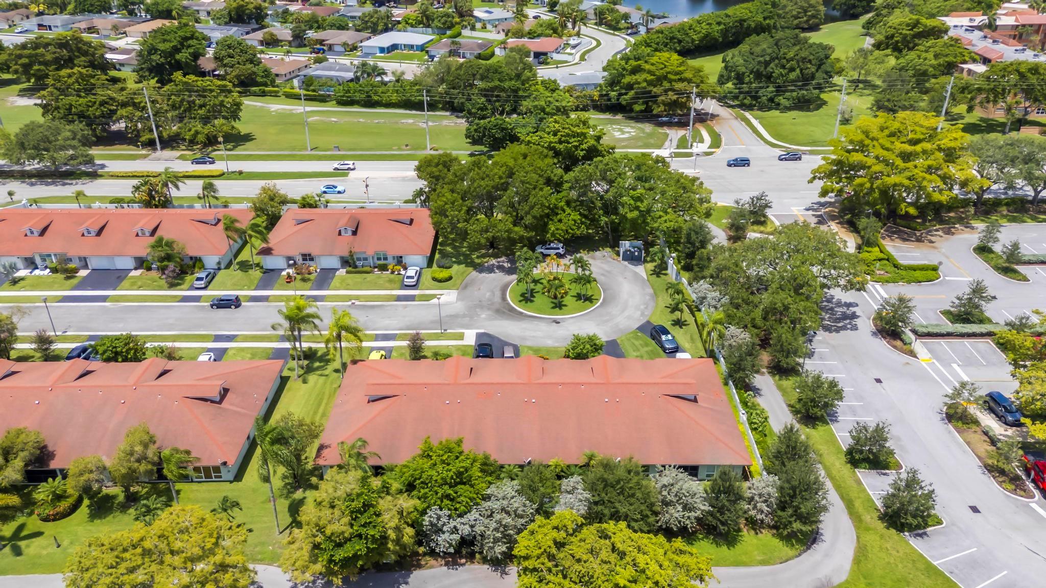 Woodland Lakes - Residential