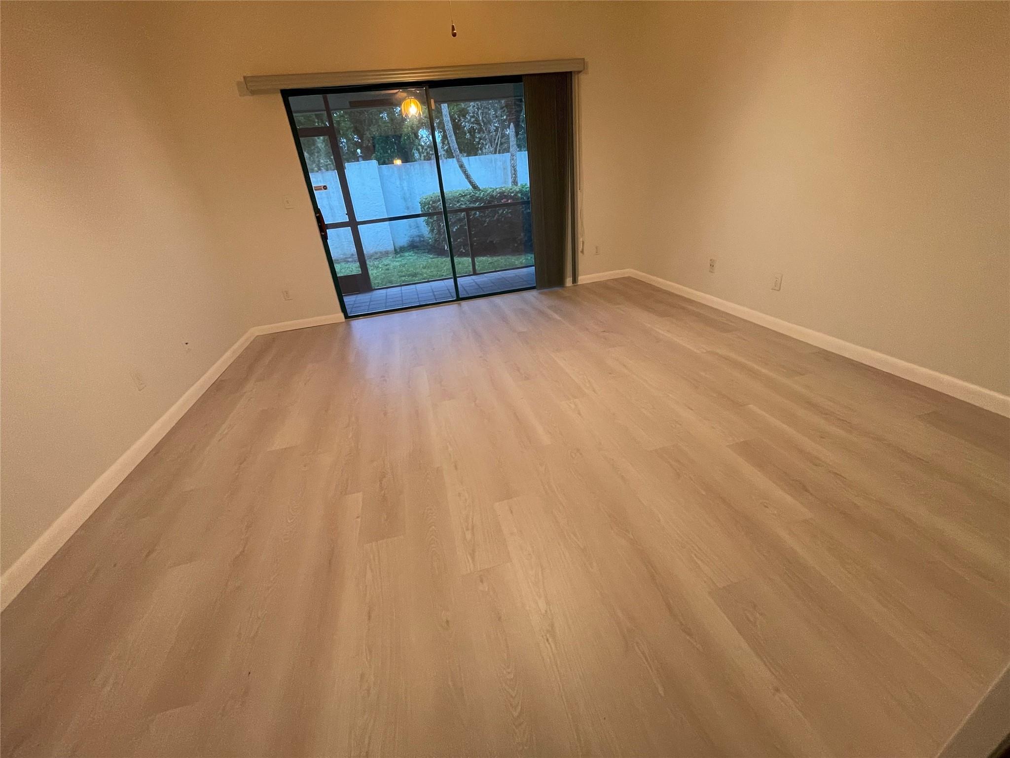 Woodland Lakes - Residential