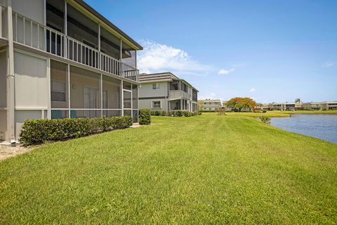 Tiny photo for 308 Saxony G, Delray Beach, FL 33446 (MLS # B26053616)