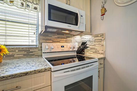 Tiny photo for 308 Saxony G, Delray Beach, FL 33446 (MLS # B26053616)