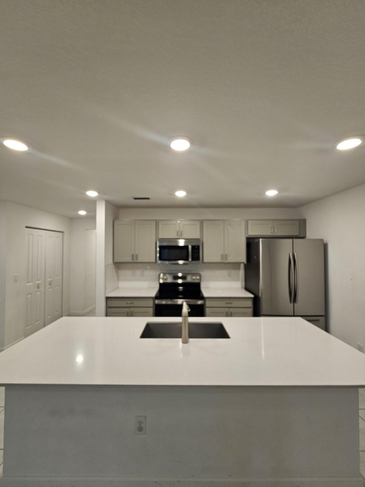 View photos, virtual tours, details... 6765 Broadwater Lane