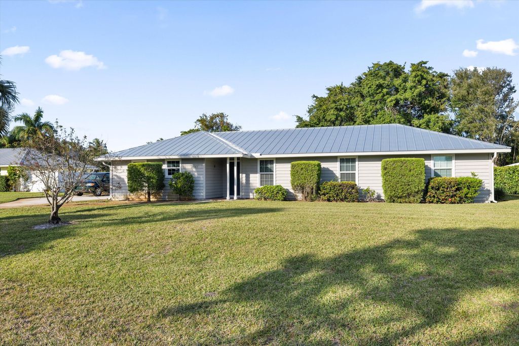 Photo of 3561 SE Micanopy Terrace, Stuart, FL 34997 (MLS # R11060150)