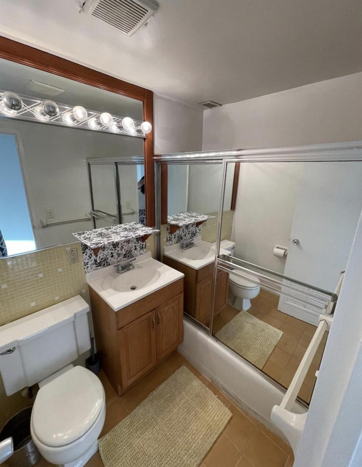 CLIPPER CONDO NO 1 - Residential Lease