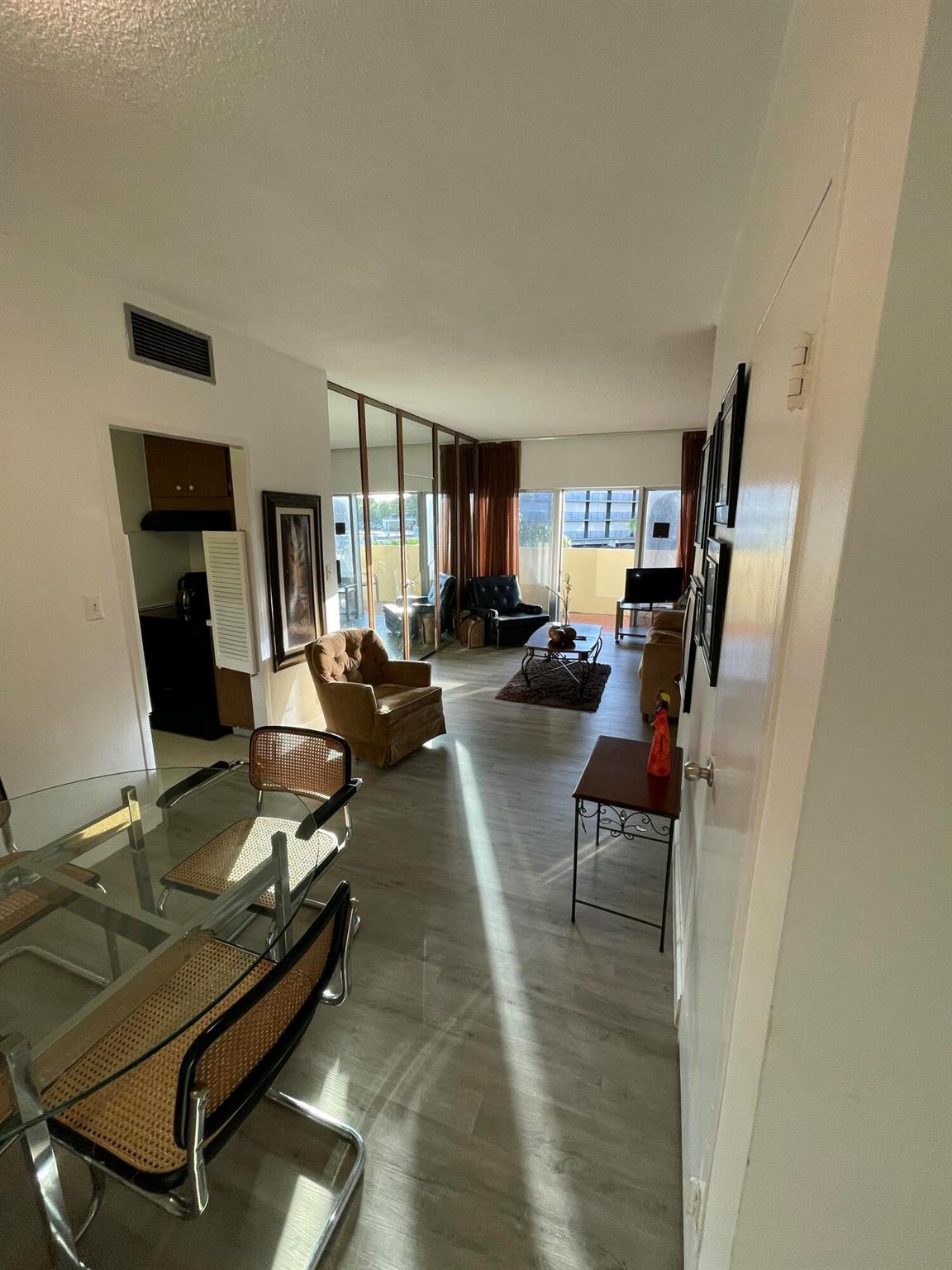 CLIPPER CONDO NO 1 - Residential Lease