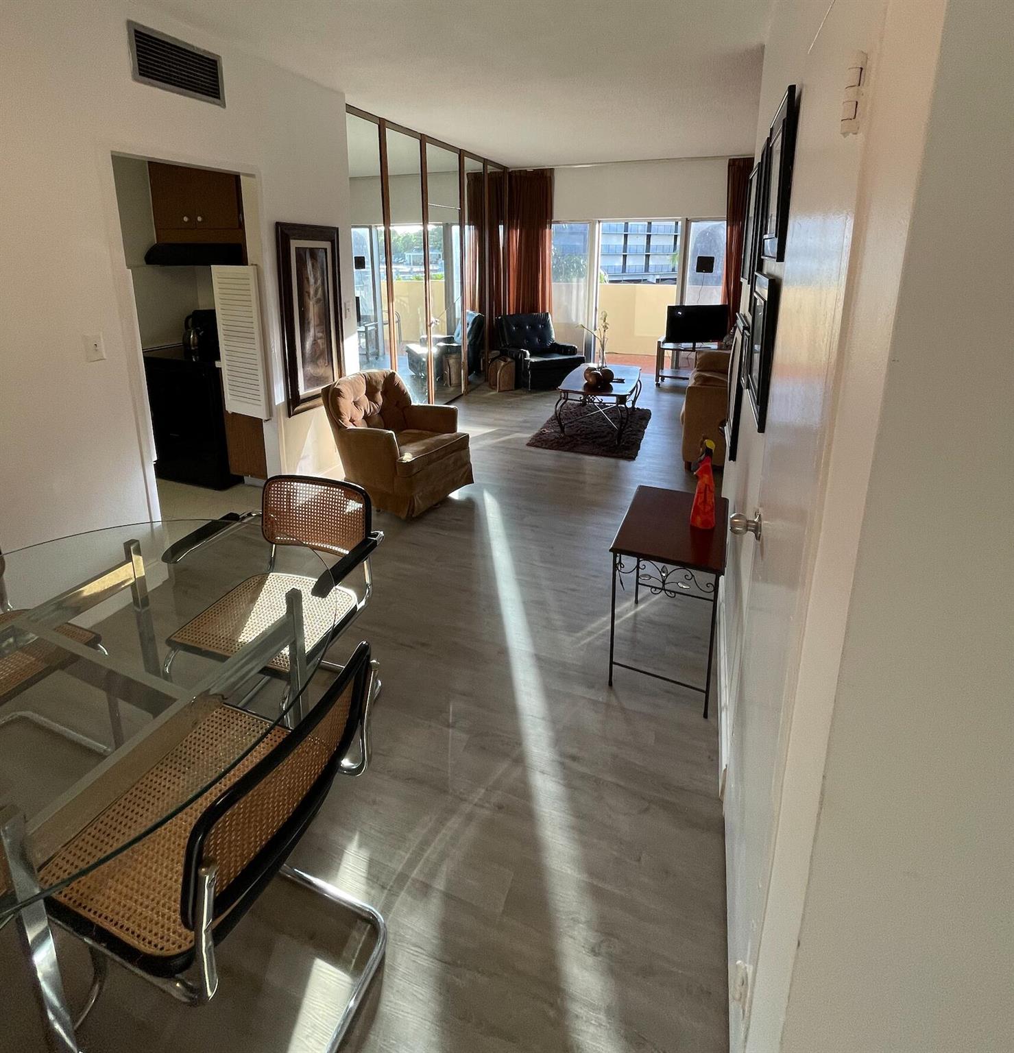 CLIPPER CONDO NO 1 - Residential Lease