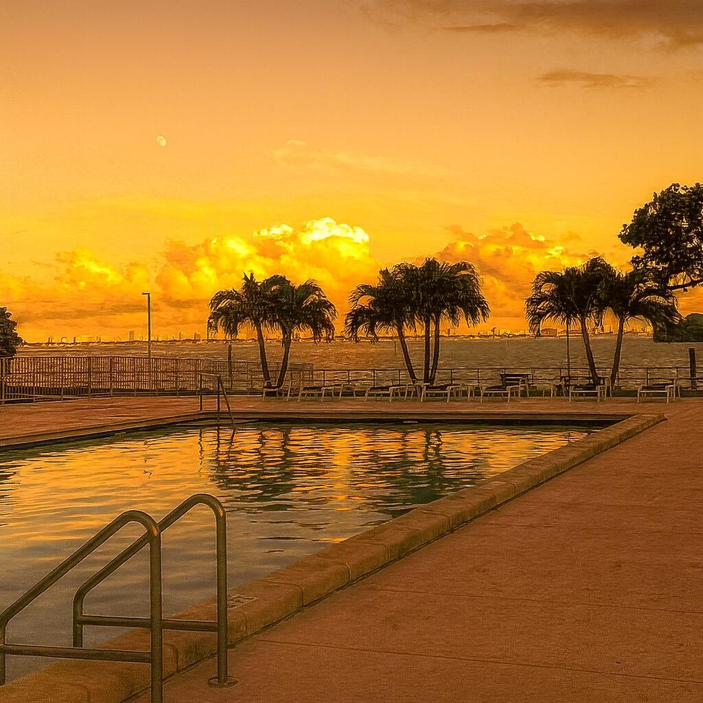 CLIPPER CONDO NO 1 - Residential Lease