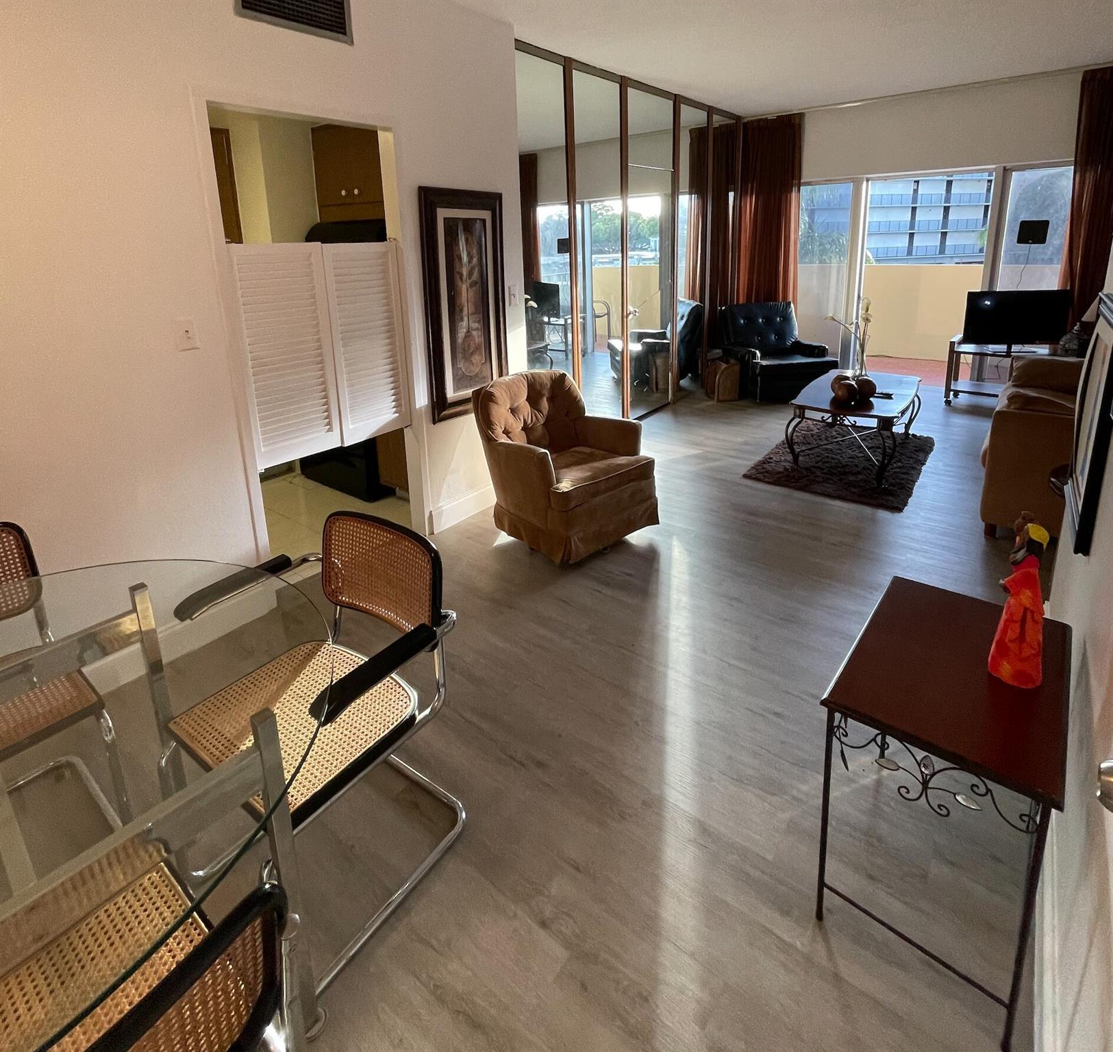 CLIPPER CONDO NO 1 - Residential Lease