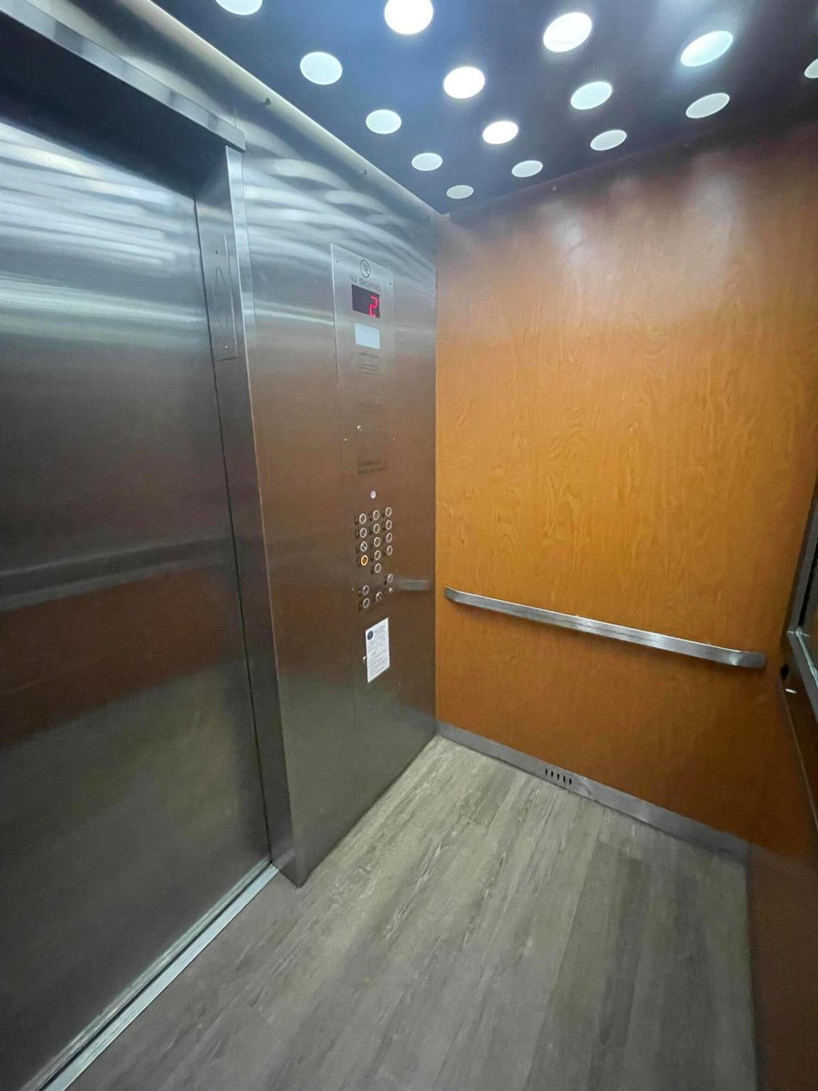 CLIPPER CONDO NO 1 - Residential Lease