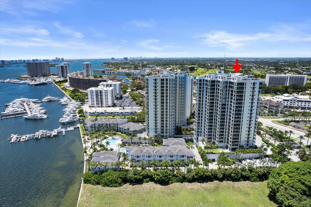 1 Water Club Way 604