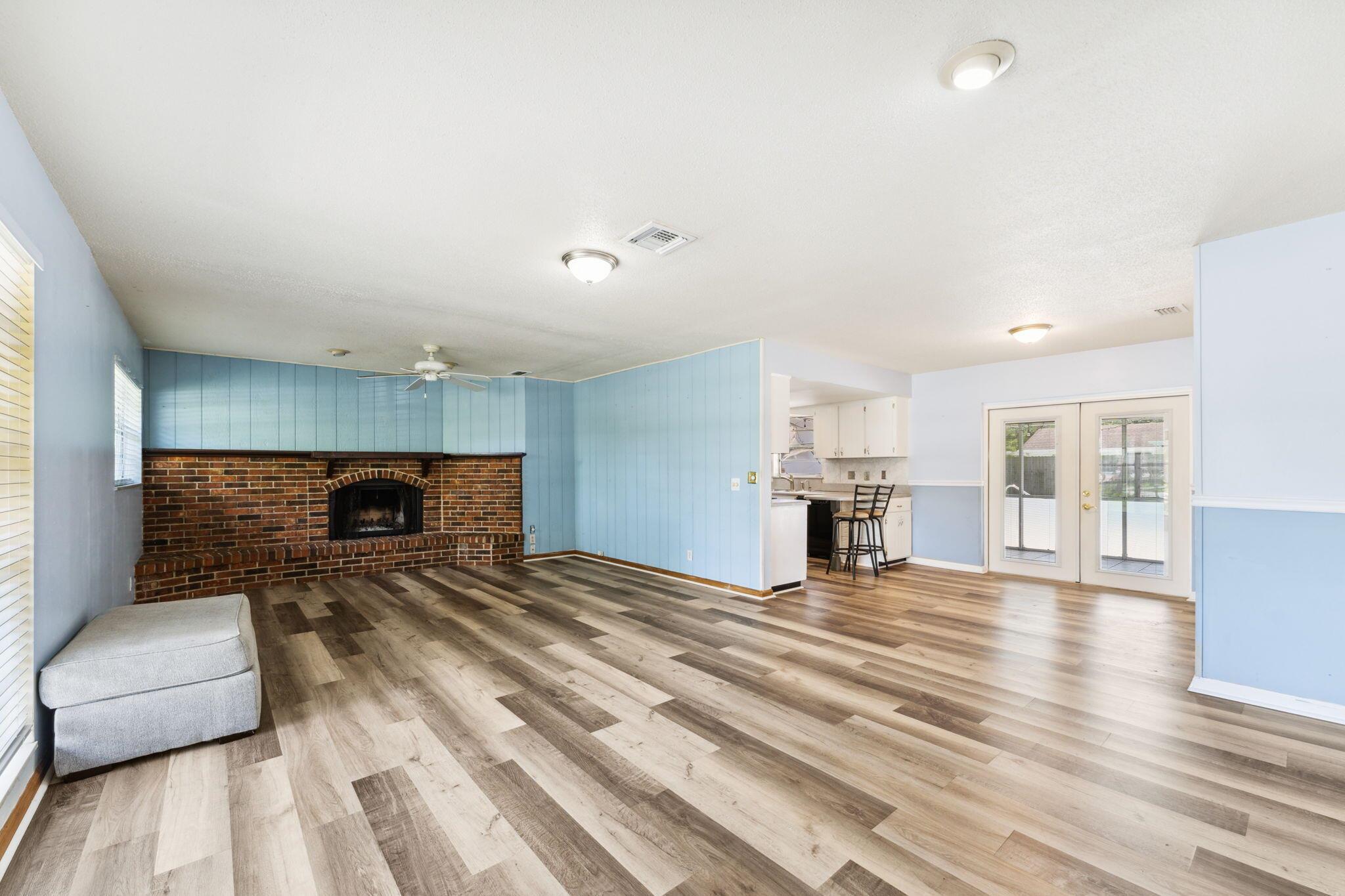 PALM BEACH GARDENS 6 - Residential Lease