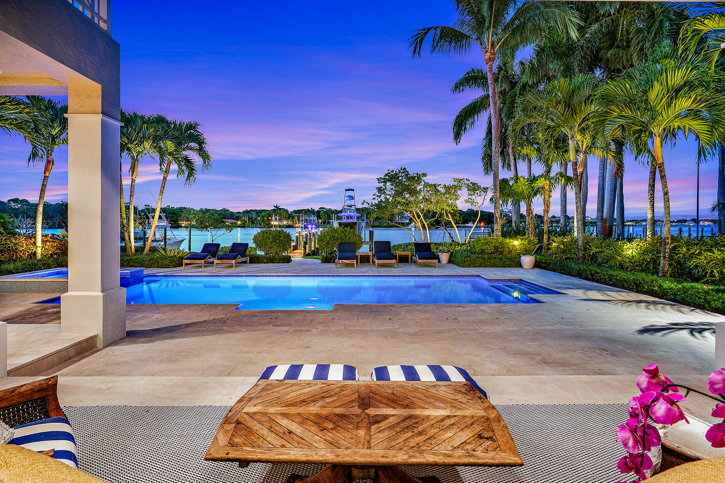 Loxahatchee River - Residential