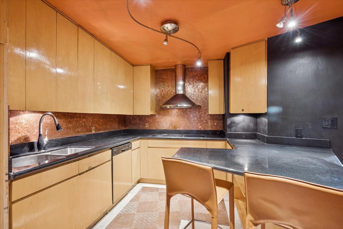 Seacoast Condo - Residential