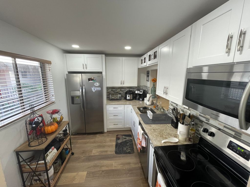 Photo of 5160 Las Verdes Circle #303, Delray Beach, FL 33484 (MLS # R10787293)