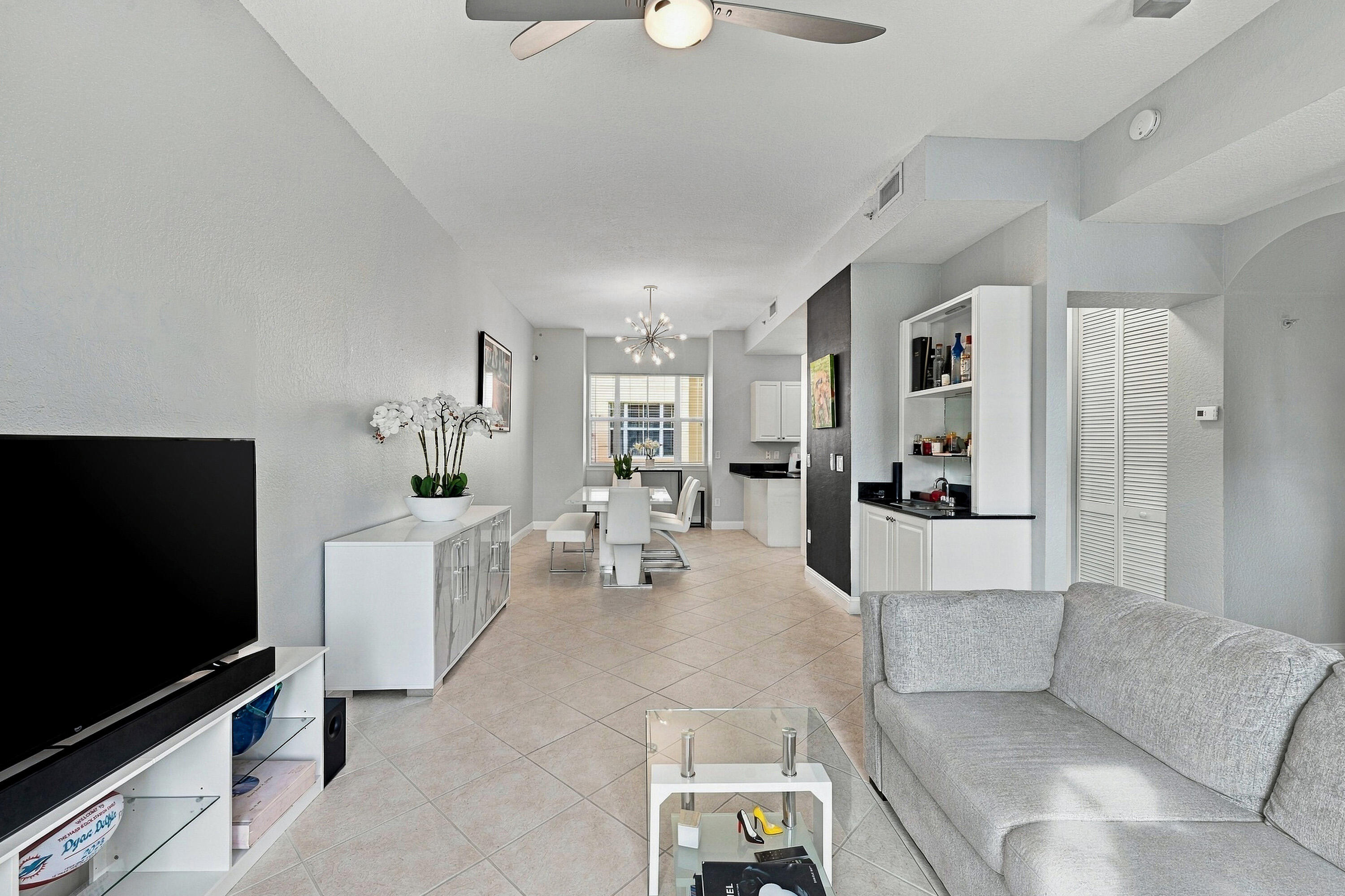 536 NE 7th Avenue Unit 2