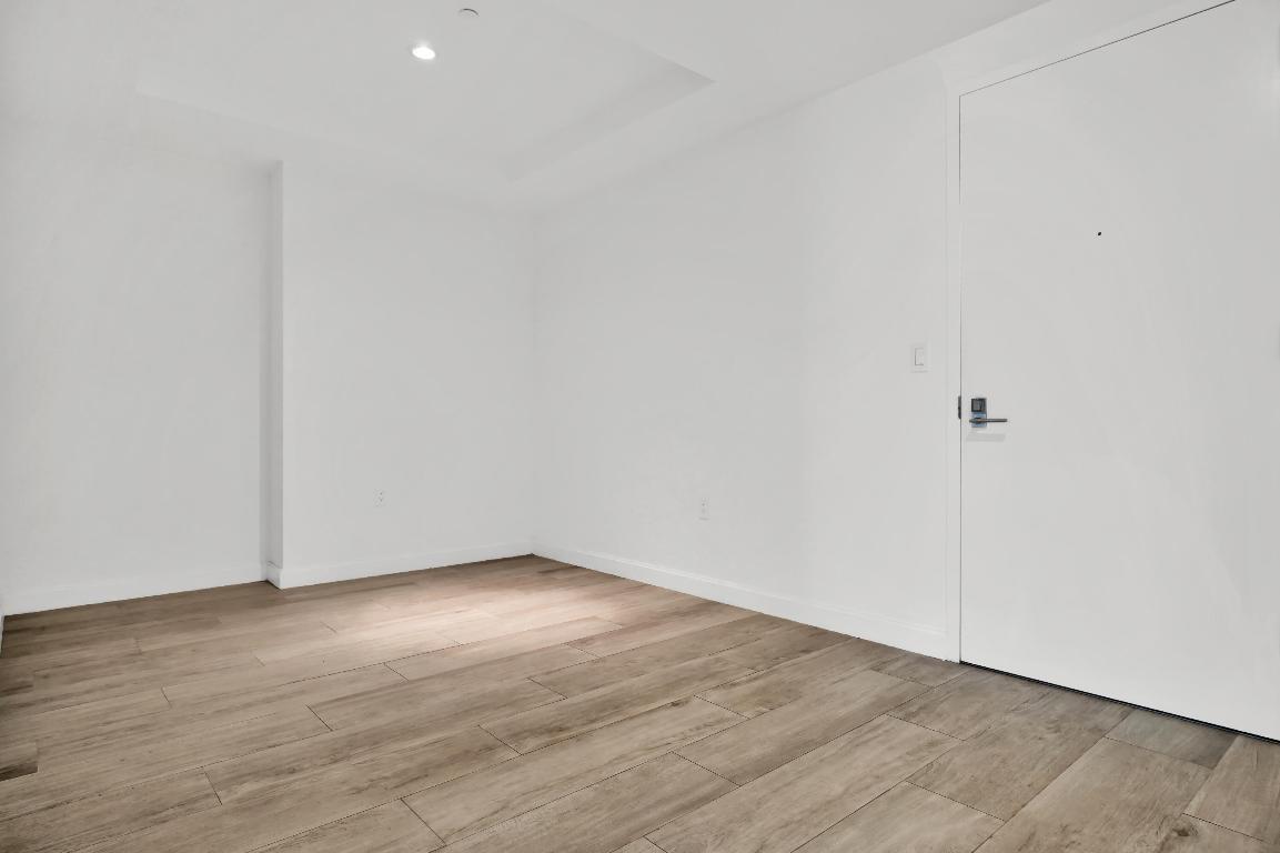 55 SW 9th Street 3504