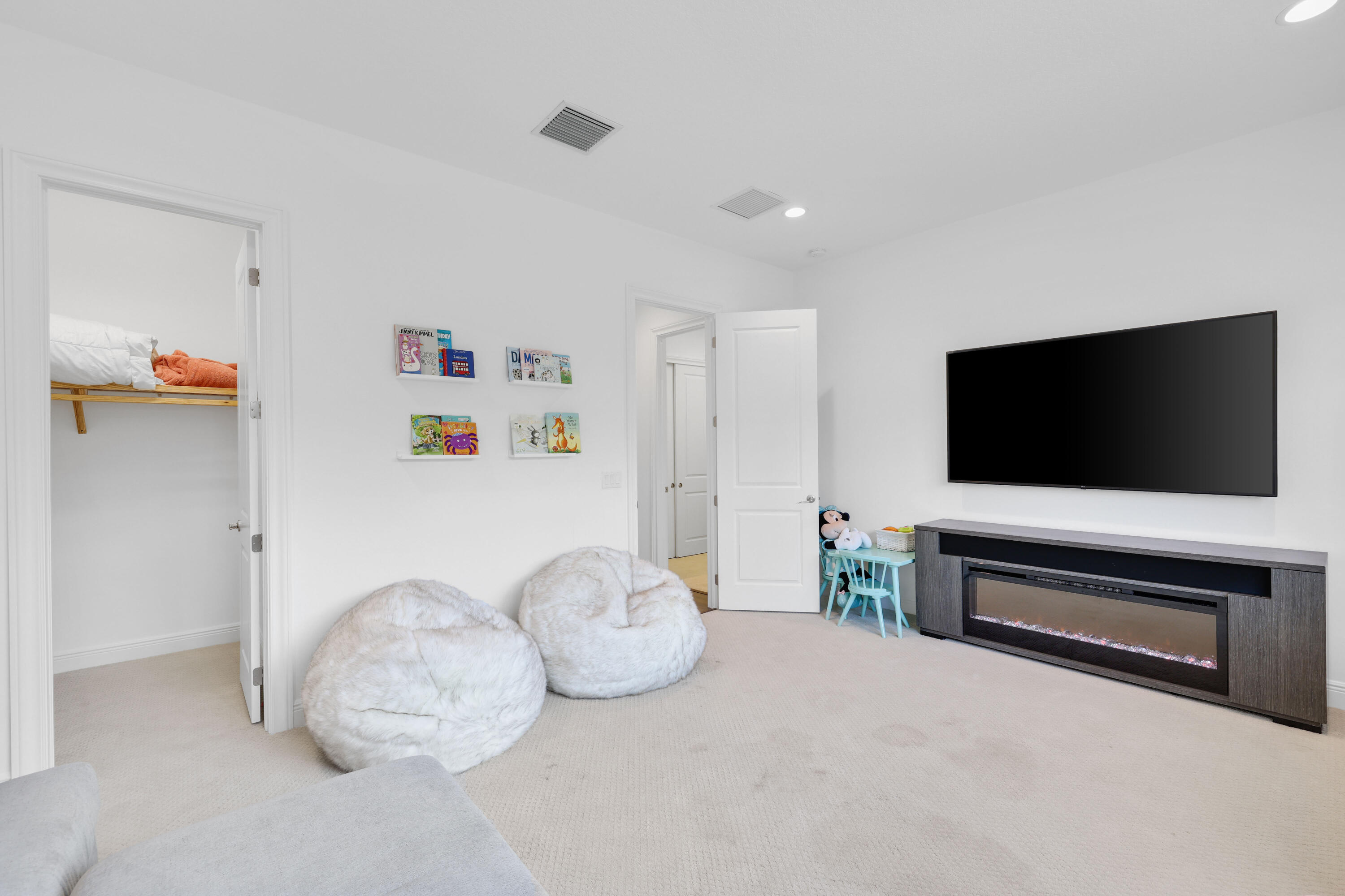 Royal Palm Polo - Residential