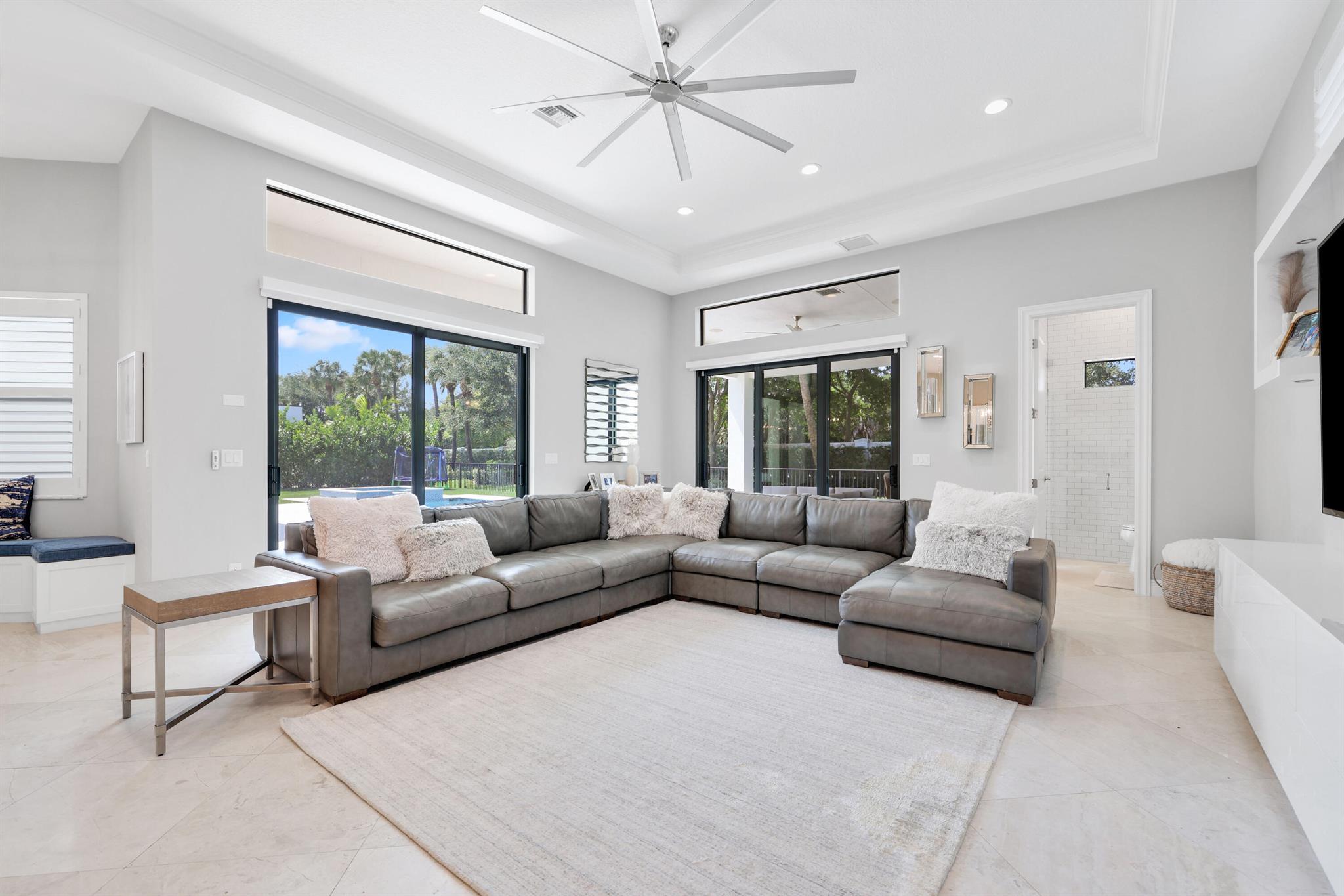 Royal Palm Polo - Residential