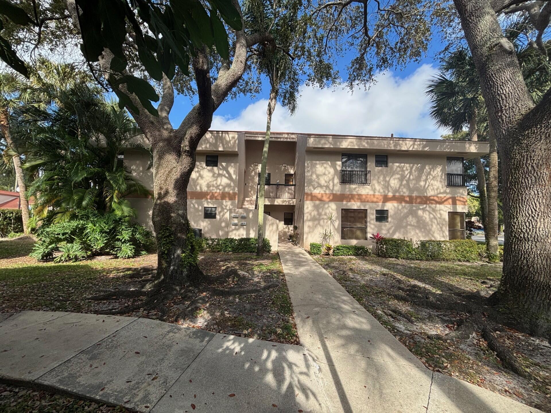 LOCATION! LOCATION! LOCATION!!!DON'T MISS THE OPPORTUNITY TO VIEW THIS BEAUTIFULL, VERY WELL MAINTAINED, 3 BEDROOM'S, 2 BATH'S, LOCATED IN THE HEART OF COCONUT CREEK, THE WORRY-FREE SOUTH FLORIDA LIFESTYLE. ALL AGES COMMUNITY WITH AMENITIES GALORE. THIS LOCATION ALSO HAS ALL THE TRAVEL AMENITIES CLOSE AT HANDAND AND IT'S ONLY A FEW MILES FROM THE DESIRABLE DEERFIELD BEACH! PERFECT FOR RETIREES OR FIRST TIME HOME BUYERS.THIS ACTIVE COMMUNITY OFFERS RESORT-STYLE AMENITIES, INCLUDING CLUBHOUSE, POOLS, JACCUZI, SAUNA, FITNESS CENTER, TENIS COURT, BASKET BALL, AND PICNIC AREA.THE ASSOCIATION REQUIRES A MINIMUM 700 CREDIT SCORE AND 15% DOWN PAYMENT.