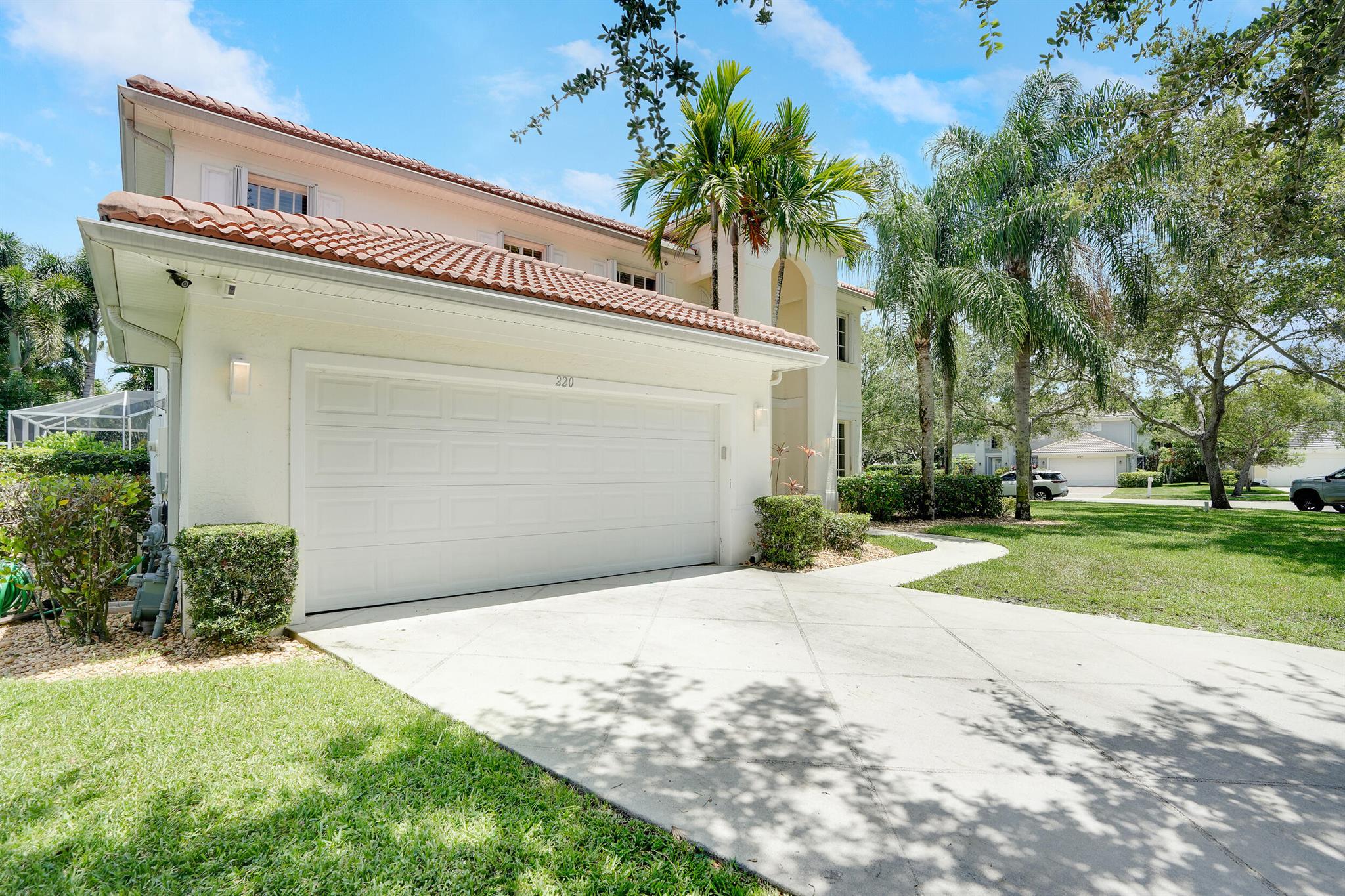 220 Blackbird Lane