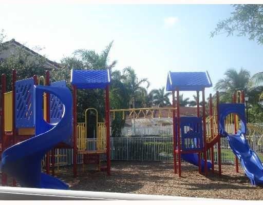 Photo of 3936 San Simeon Lane #3936, Weston, FL 33331 (MLS # B26042644)