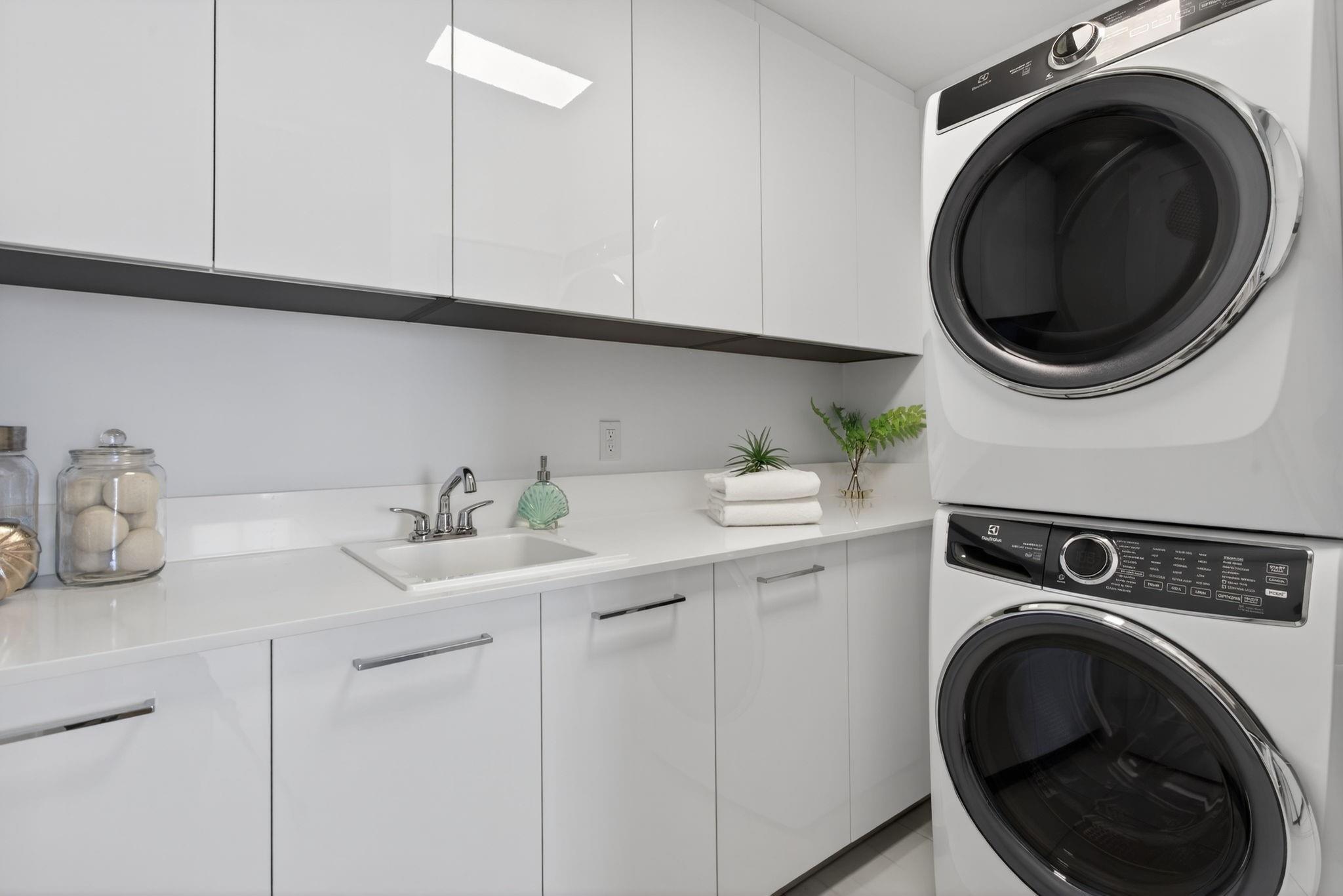 Selene - Residential