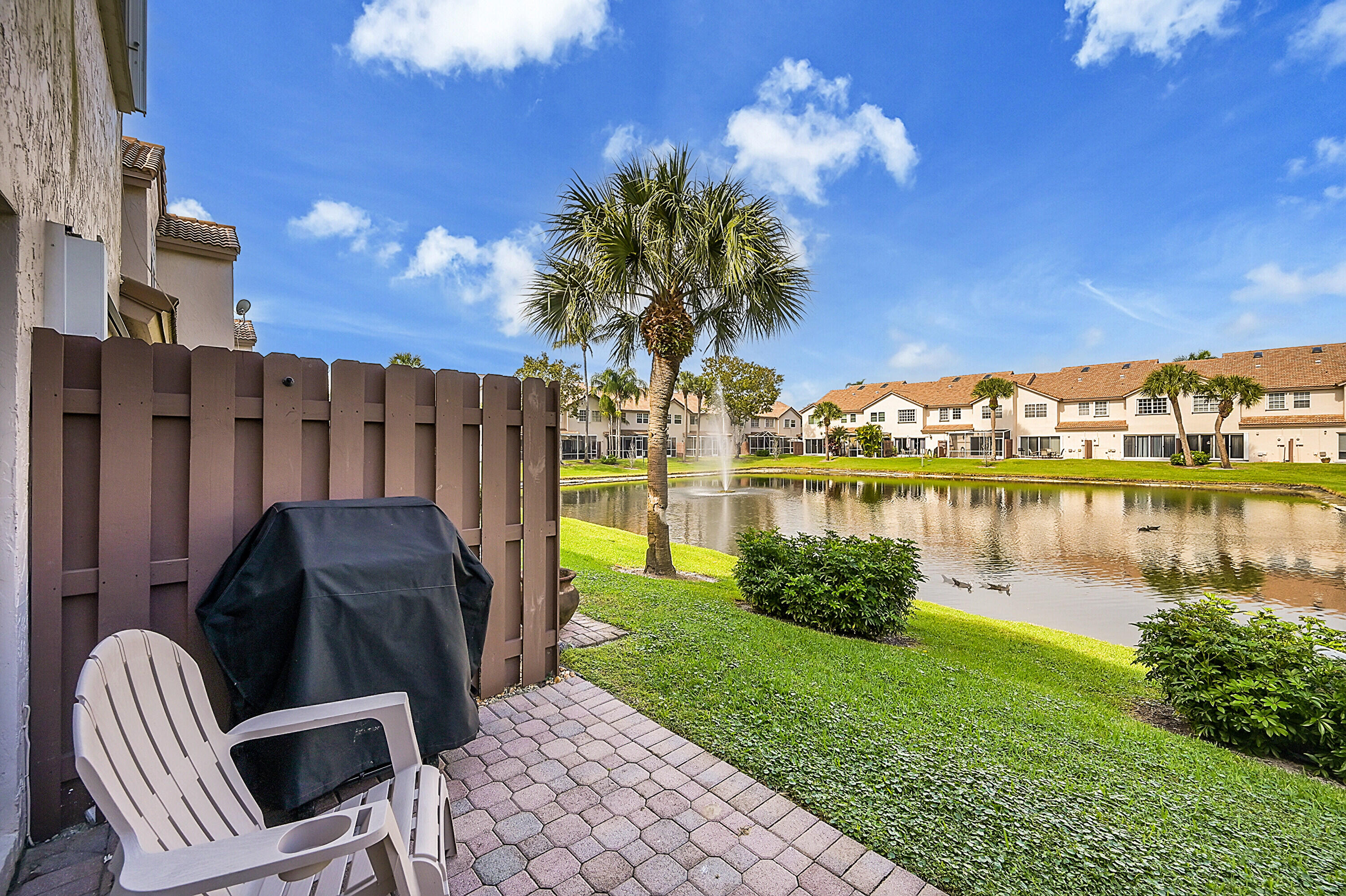 PLEASANT LAKES - Residential