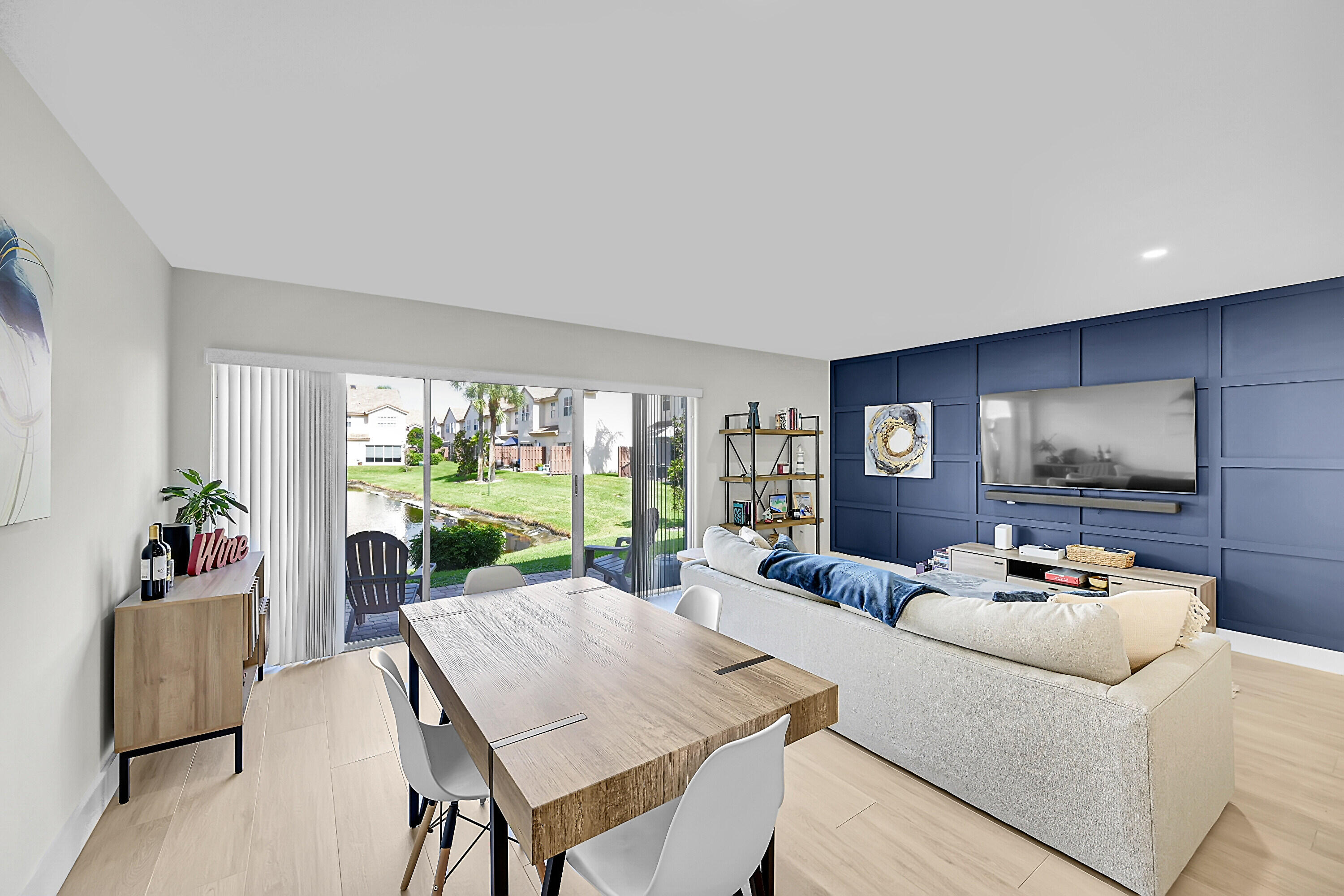 PLEASANT LAKES - Residential